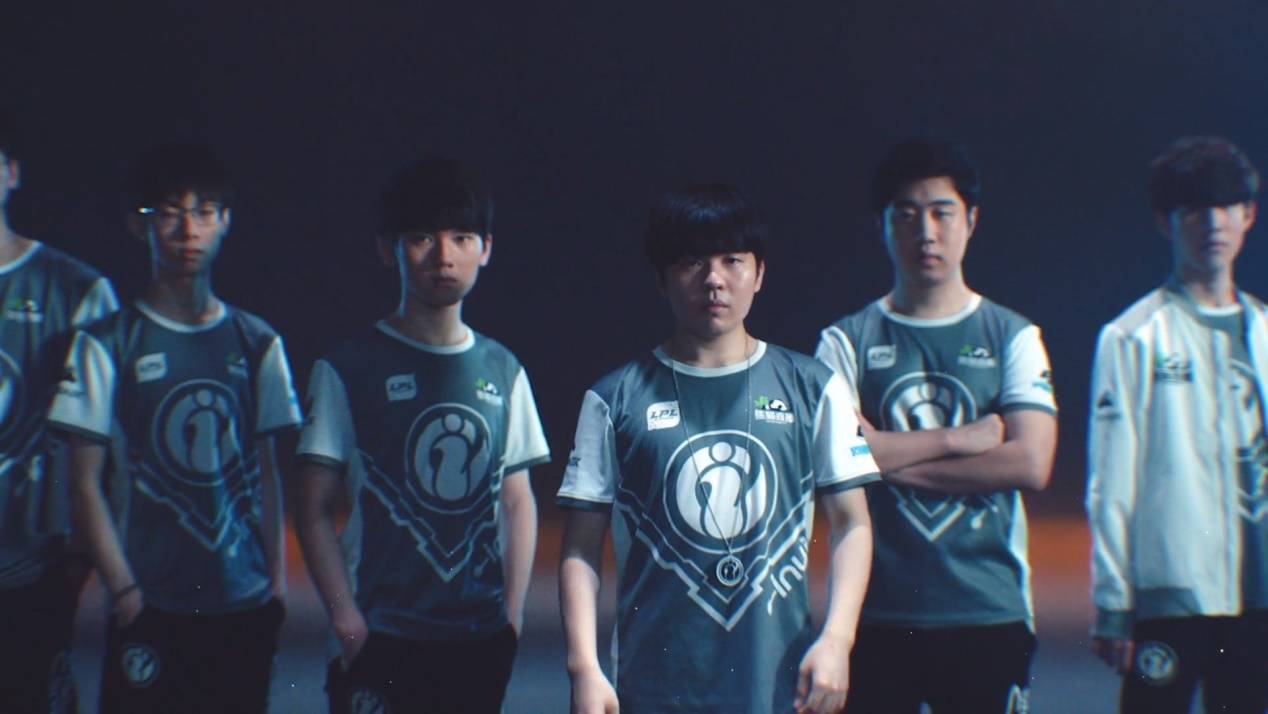 关主办方的 关主办方的