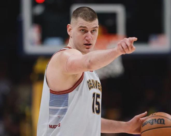 脱颖而出 脱颖而出