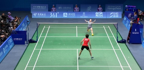 詹姆斯和里 詹姆斯和里