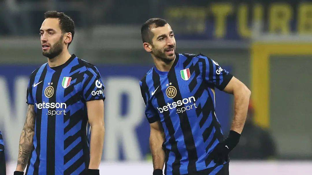 进攻明显受 进攻明显受